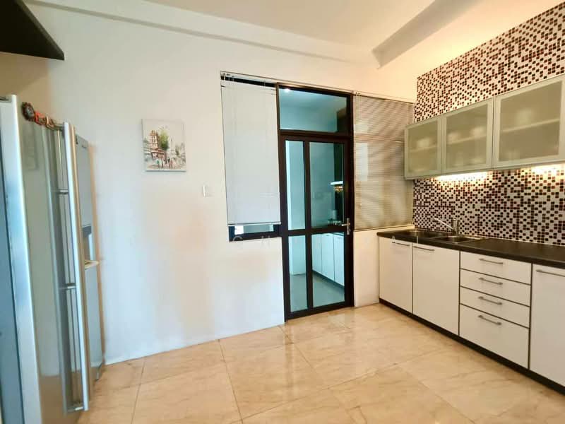 Condominium for Rent at Moonlight Bay - Gan Chun Kai - Kitchen - PropertyGuru.com.my