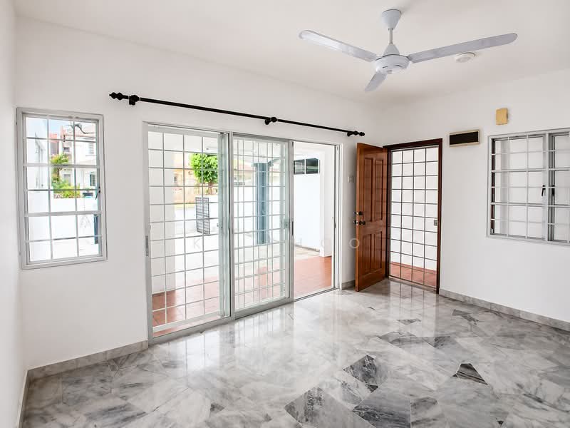 Rumah Teres 2 Tingkat untuk Dijual di Bandar Kinrara (Selangor) - KH Khoo - Living Room - PropertyGuru.com.my