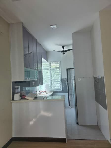 Semi-Detached House for Rent in Telok Panglima Garang (Selangor) - Muhammad Taufeeq - Kitchen - PropertyGuru.com.my