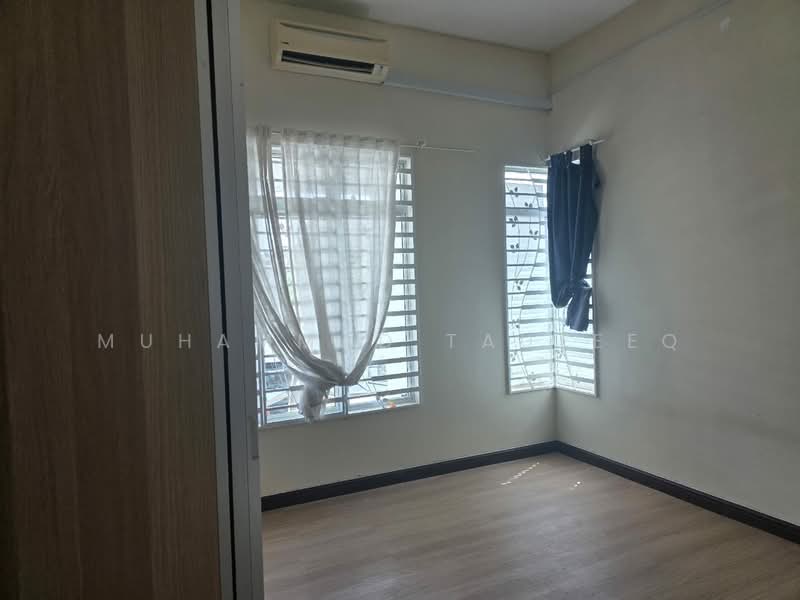 Semi-Detached House for Rent in Telok Panglima Garang (Selangor) - Muhammad Taufeeq - Interior - PropertyGuru.com.my
