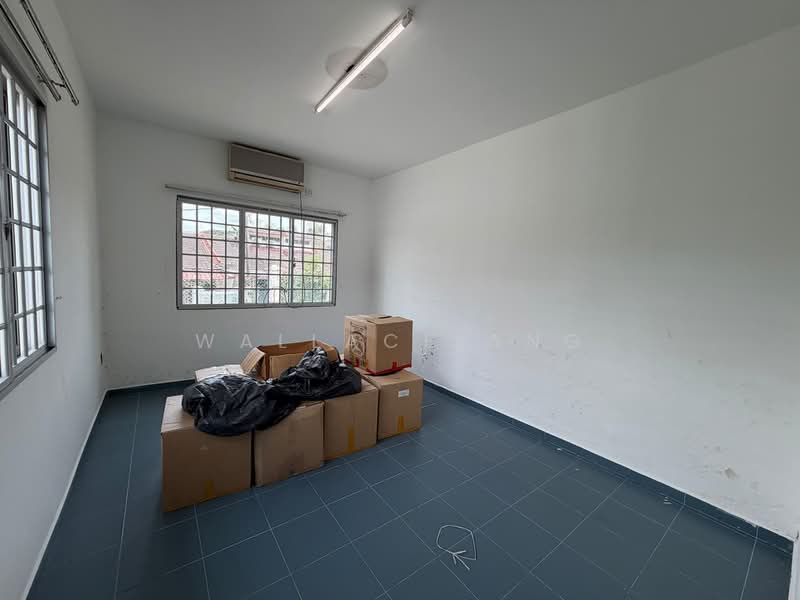 Rumah Teres 2 Tingkat untuk Dijual di Taman Puteri Wangsa (Ulu Tiram) - Wallace Ang - PropertyGuru.com.my