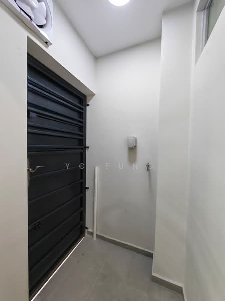 2-storey Terraced House for Rent in Bandar Dato Onn (Tebrau) - YC Fung - Entrance - PropertyGuru.com.my