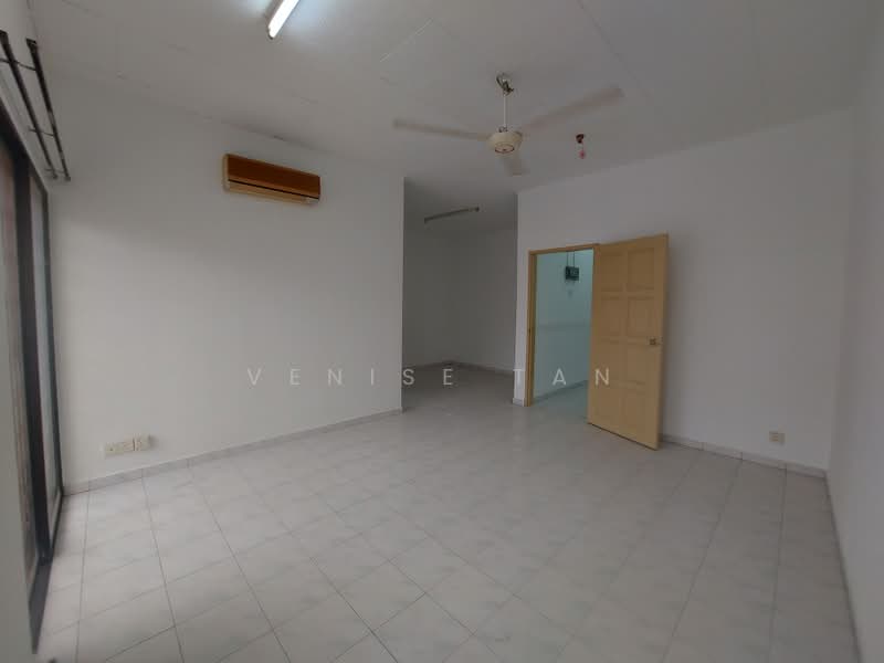 2-storey Terraced House for Sale in Taman Pinji Mewah (Ipoh) - Venise Tan - Interior - PropertyGuru.com.my