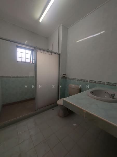 2-storey Terraced House for Sale in Taman Pinji Mewah (Ipoh) - Venise Tan - Bathroom - PropertyGuru.com.my