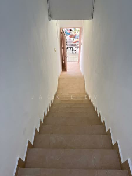 Pejabat Runcit untuk Disewa di Kampung Melayu Sungai Buloh (Sungai Buloh) - Jack Liew - Interior - PropertyGuru.com.my