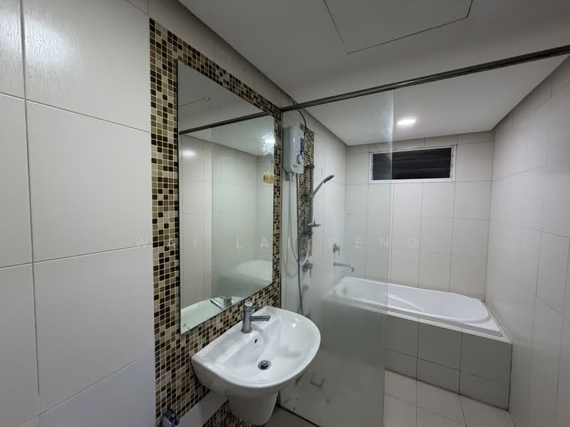 Servis Apartment untuk Disewa di Titiwangsa Sentral - Wai Lai Peng - Bathroom - PropertyGuru.com.my