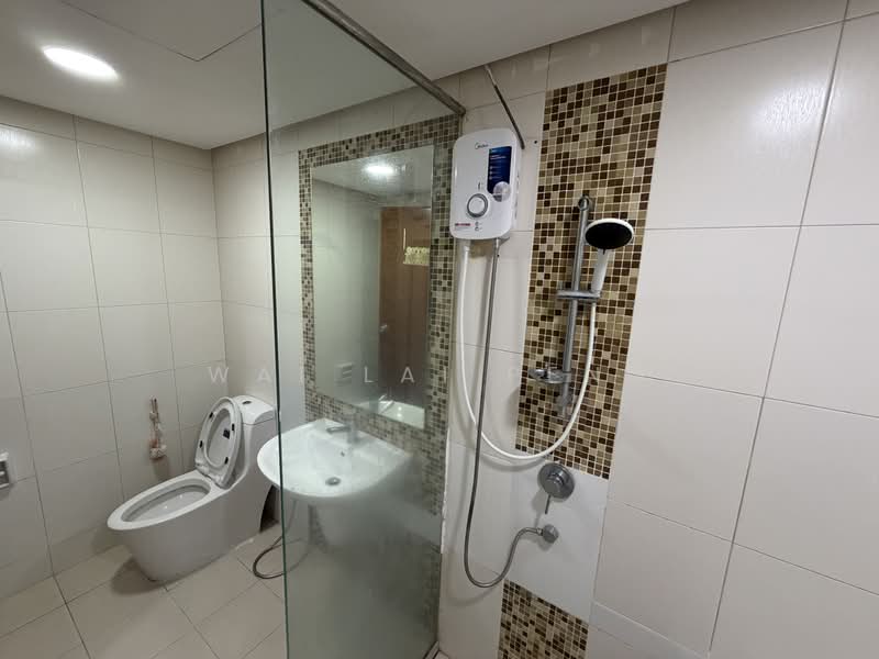Servis Apartment untuk Disewa di Titiwangsa Sentral - Wai Lai Peng - Bathroom - PropertyGuru.com.my