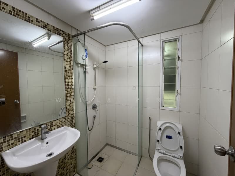 Servis Apartment untuk Disewa di Titiwangsa Sentral - Wai Lai Peng - Bathroom - PropertyGuru.com.my