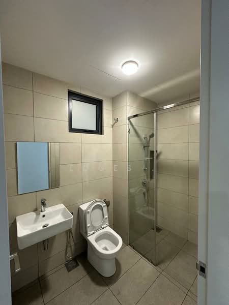 Servis Apartment untuk Disewa di Serviced Residence @ Sunway D'hill Residences - Loges . - Bathroom - PropertyGuru.com.my