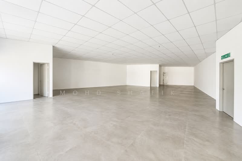 Shop for Rent in Alam Damai (Cheras) - Mohd Shafik - Interior - PropertyGuru.com.my