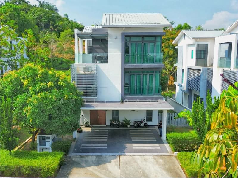 3-storey Terraced House for Sale in Cyberjaya (Selangor) - Abdul Qadir - PropertyGuru.com.my