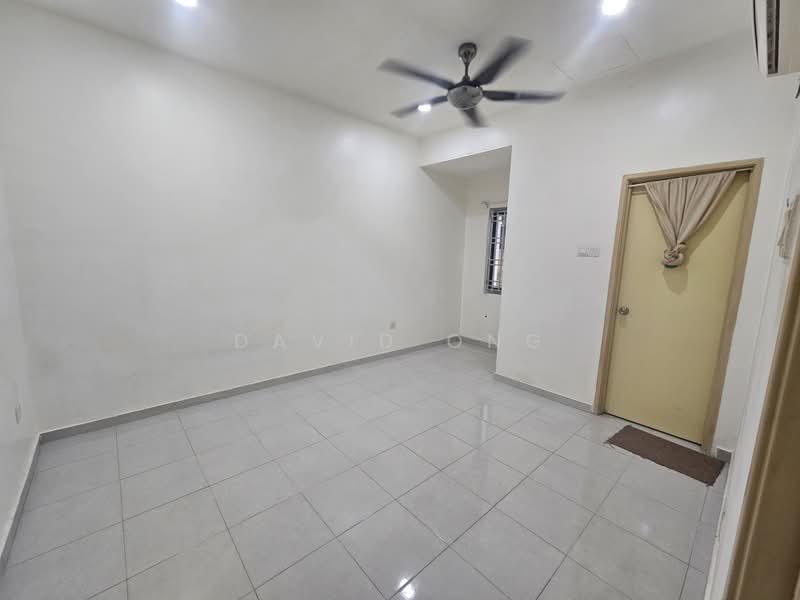 Rumah Teres 2 Tingkat untuk Dijual di Bandar Putra (Kulai) - David Ong - PropertyGuru.com.my