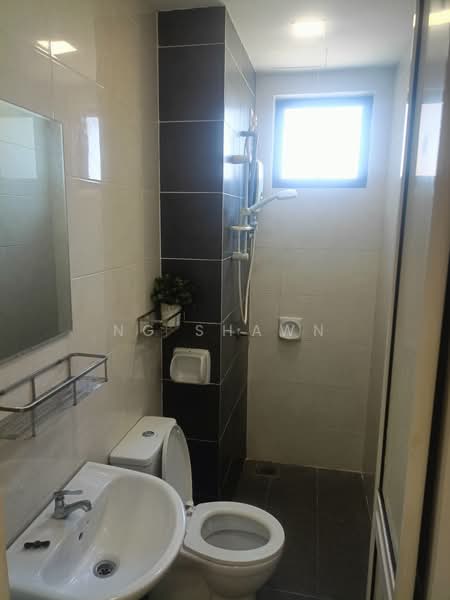 Servis Apartment untuk Disewa di Maple Residences @ Bandar Bestari Klang - Ng Shawn - Bathroom - PropertyGuru.com.my