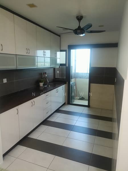 Servis Apartment untuk Disewa di Maple Residences @ Bandar Bestari Klang - Ng Shawn - Kitchen - PropertyGuru.com.my