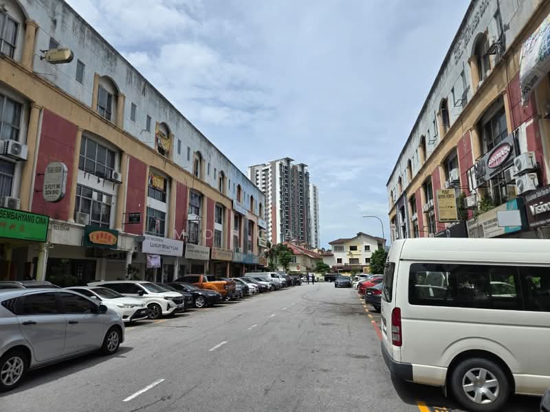 Shop / Office for Sale in Subang Jaya (Selangor) - Mohgan . - Exterior - PropertyGuru.com.my