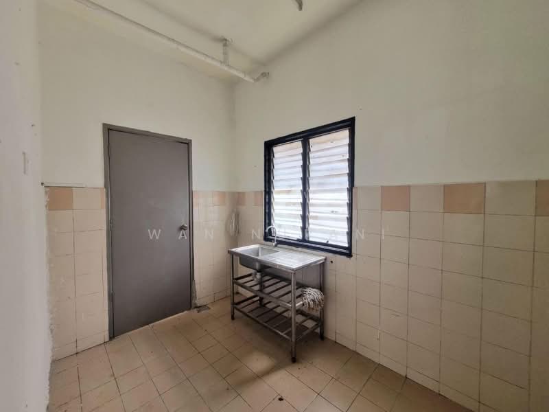 Rumah Bandar untuk Dijual di Taman Puncak Perdana (Shah Alam) - Wan Nurani - PropertyGuru.com.my