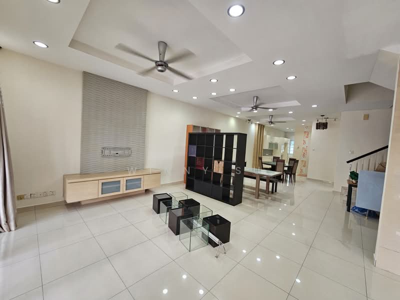 Rumah Teres 2 Tingkat untuk Dijual di Bukit Jelutong (Shah Alam) - Winny Su - Living Room - PropertyGuru.com.my