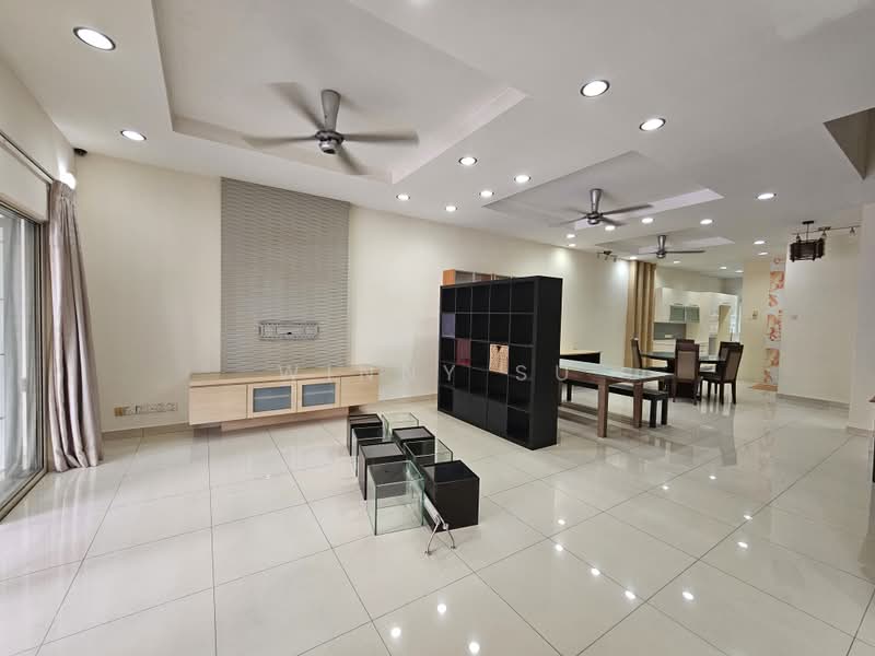Rumah Teres 2 Tingkat untuk Dijual di Bukit Jelutong (Shah Alam) - Winny Su - Living Room - PropertyGuru.com.my