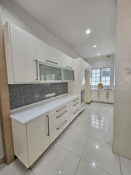 Rumah Teres 2 Tingkat untuk Dijual di Bukit Jelutong (Shah Alam) - Winny Su - Kitchen - PropertyGuru.com.my