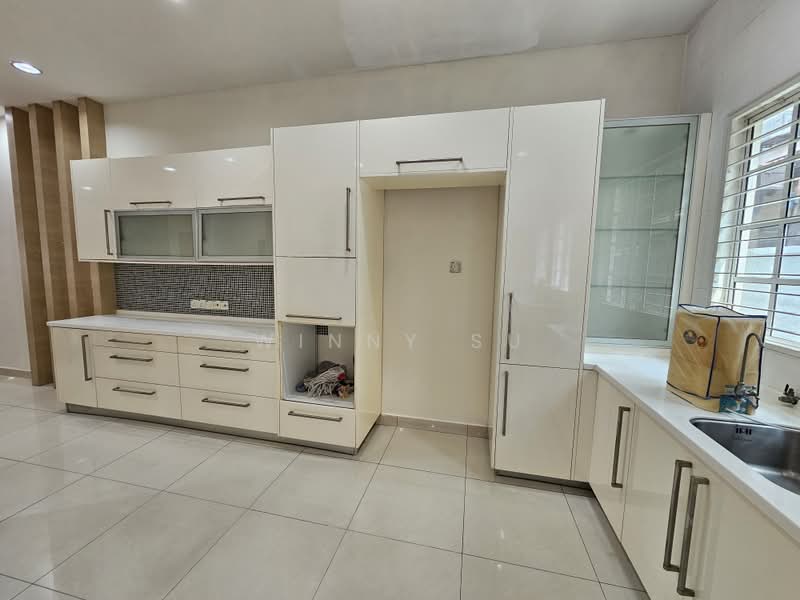 Rumah Teres 2 Tingkat untuk Dijual di Bukit Jelutong (Shah Alam) - Winny Su - Kitchen - PropertyGuru.com.my