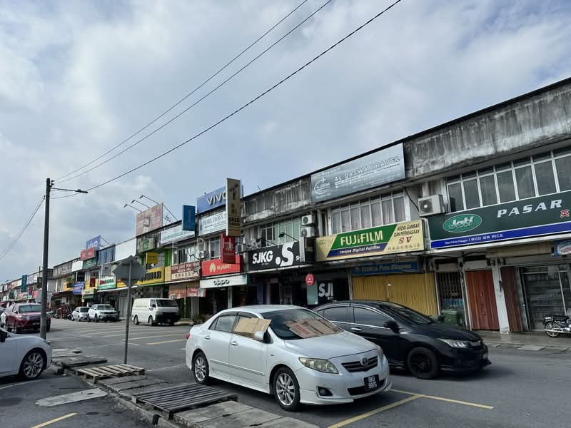 Kedai untuk Disewa di Taman Perwira (Telok Panglima Garang) - Stephanie Yap - Exterior - PropertyGuru.com.my