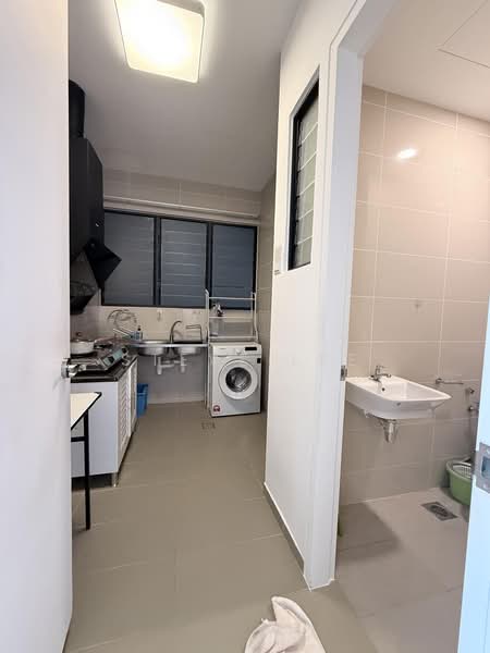 Kondominium untuk Dijual di Waltz Residences - Steve Lee - Kitchen - PropertyGuru.com.my