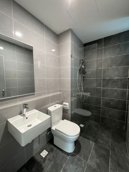 Condominium for Rent at Lucerne Residences - Ivy Chia - Bathroom - PropertyGuru.com.my
