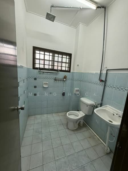 2-storey Terraced House for Rent in Kulai (Johor) - Meng Hock - Bathroom - PropertyGuru.com.my