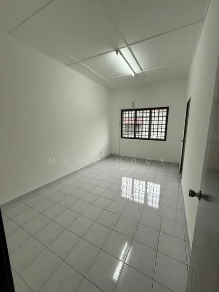 2-storey Terraced House for Rent in Kulai (Johor) - Meng Hock - room 4 - PropertyGuru.com.my
