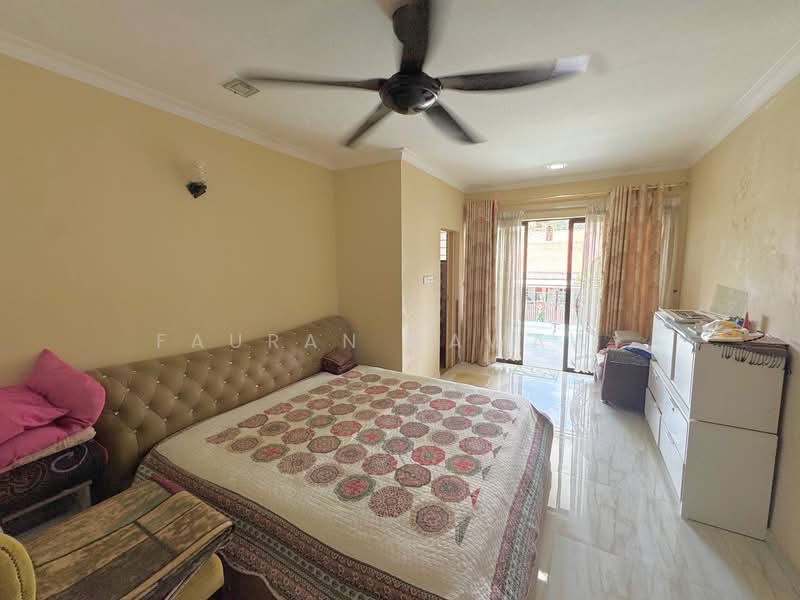 2-storey Terraced House for Sale in Seksyen 10 (Shah Alam) - Fauran Nawawi - PropertyGuru.com.my