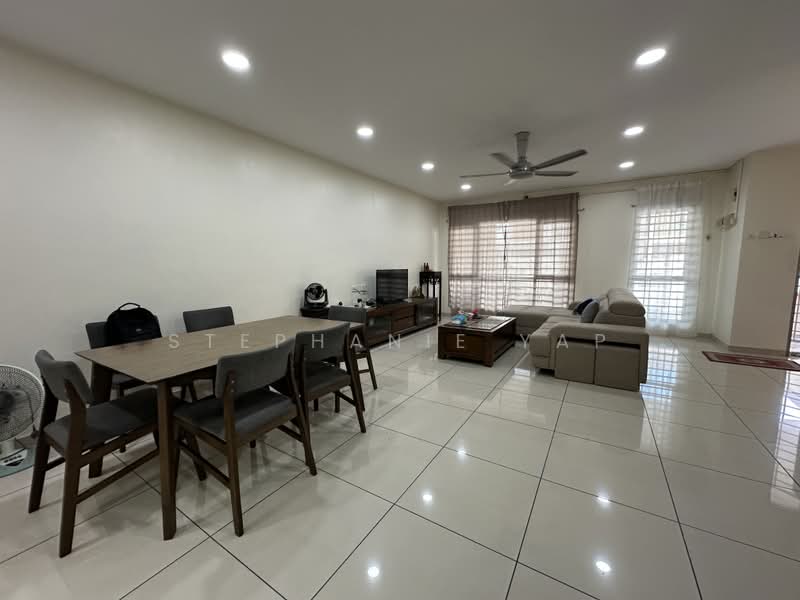 2-storey Terraced House for Sale in Taman Seri Jaromas (Jenjarom) - Stephanie Yap - Living Room - PropertyGuru.com.my