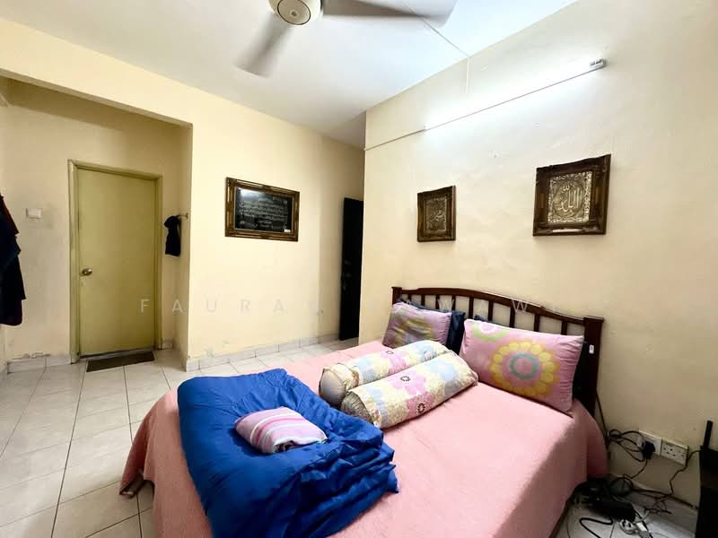 Apartment for Sale at Pangsapuri Waja - Fauran Nawawi - PropertyGuru.com.my