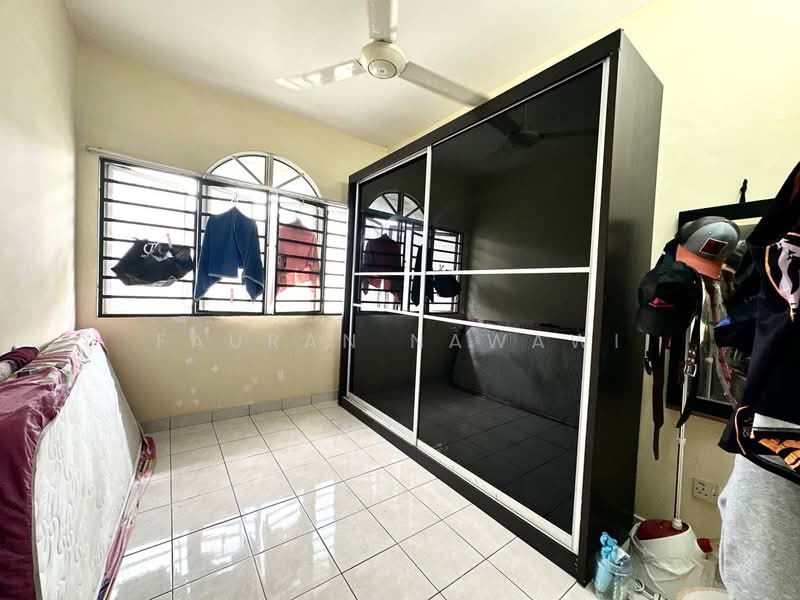 Apartment for Sale at Pangsapuri Waja - Fauran Nawawi - PropertyGuru.com.my