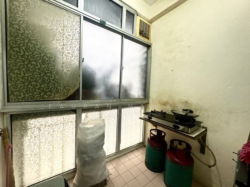 Apartment for Sale at Pangsapuri Waja - Fauran Nawawi - PropertyGuru.com.my