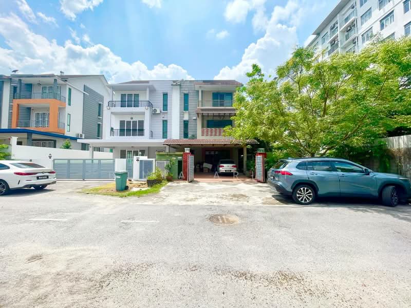 Rumah Berkembar untuk Dijual di Taman Saujana Suria (Kajang) - BILYA ARIFF - Exterior - PropertyGuru.com.my