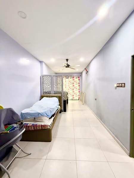 Rumah Berkembar untuk Dijual di Taman Saujana Suria (Kajang) - BILYA ARIFF - Interior - PropertyGuru.com.my