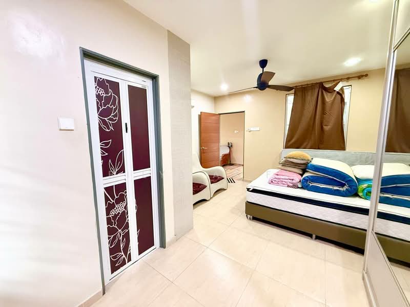 Rumah Berkembar untuk Dijual di Taman Saujana Suria (Kajang) - BILYA ARIFF - Bedroom - PropertyGuru.com.my