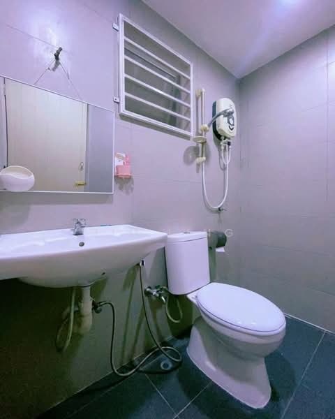 2-storey Terraced House for Sale in Taman Tasik Puchong (Puchong) - Jim Ling - Bathroom - PropertyGuru.com.my