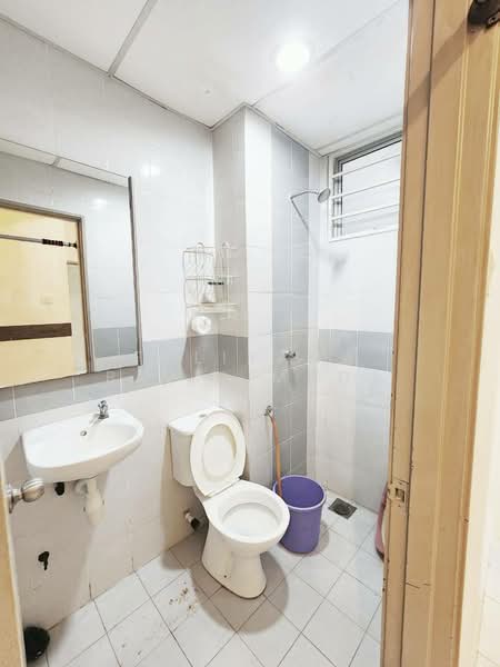 Pangsapuri untuk Dijual di 162 Residency - Faliyana binti Muda - PropertyGuru.com.my