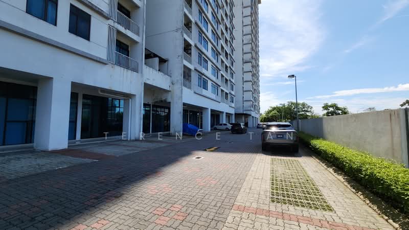 Apartment for Sale at Sky Garden Residences - Terence Tan - Exterior - PropertyGuru.com.my