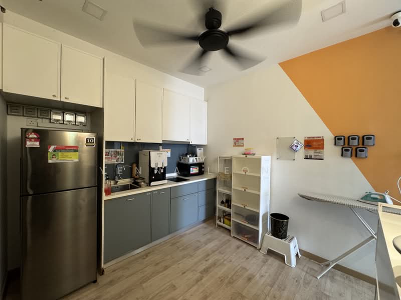 Service Residence for Rent at Emporis - Yenna Leong - Kitchen - PropertyGuru.com.my