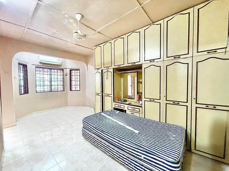 Rumah Teres 2 Tingkat untuk Dijual di Taman Sri Muda (Shah Alam) - Akramin Firdaus Bin Mokhtar - PropertyGuru.com.my