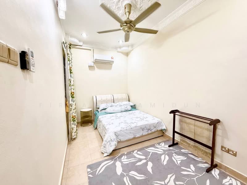 Rumah Berkembar untuk Dijual di Seksyen 13 (Shah Alam) - Firdaus Hamidun - PropertyGuru.com.my
