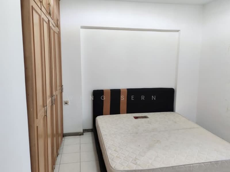 Condominium for Rent at Villa Emas - Weng Sern - Bedroom - PropertyGuru.com.my