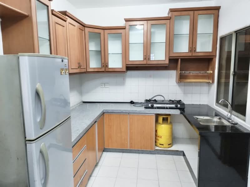 Condominium for Rent at Villa Emas - Weng Sern - Kitchen - PropertyGuru.com.my