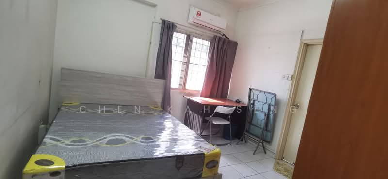 Kondominium untuk Dijual di Ehsan Ria - Chen Kah Seng - Bedroom - PropertyGuru.com.my