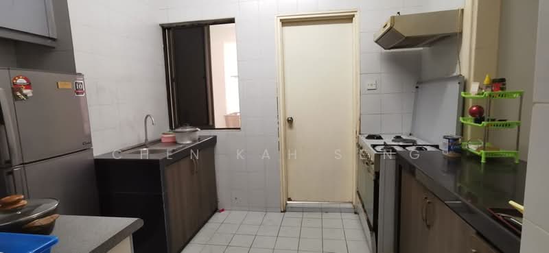 Kondominium untuk Dijual di Ehsan Ria - Chen Kah Seng - Kitchen - PropertyGuru.com.my