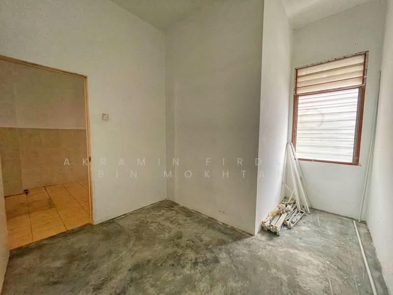 2-storey Terraced House for Sale in Bandar Nusaputra (Puchong) - Akramin Firdaus Bin Mokhtar - PropertyGuru.com.my
