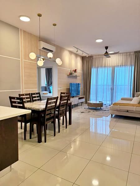 Servis Apartment untuk Disewa di Setia City Residences - Ray Lee - Living Room - PropertyGuru.com.my
