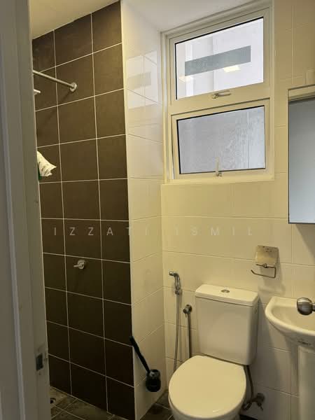 Condominium for Rent at Dwiputra Residences - Izzati Ismil - Bathroom - PropertyGuru.com.my